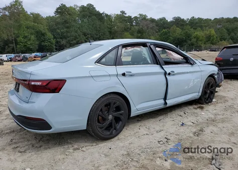 2025 Volkswagen Jetta Se из США, поврежденный, VIN 3VW7X7BU7SM009455